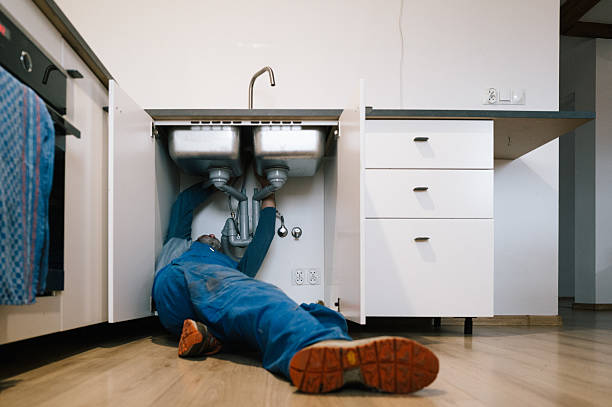 Professional Emergency Plumber technician working in Pine Bush, NY